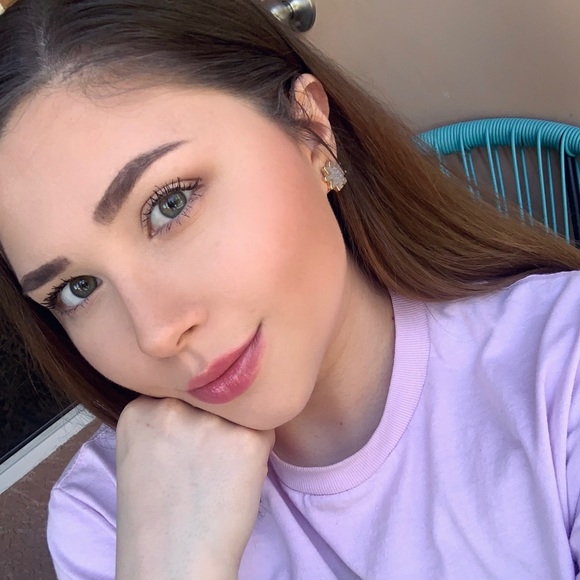 Like to follow sale posts💕 - Picture 4 of 5